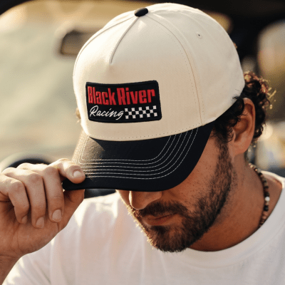 Casquette - Black River Racing Cotton Snapback (blanc cassé/noir)
