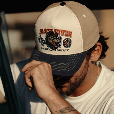 Casquette - Black River Gambler Cotton Cap (blanc cassé/beige/marine)