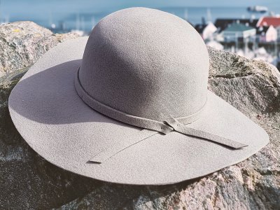 Chapeaux - Gårda Lessola Floppy Wool Hat (gris clair)