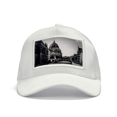 Casquettes - Gårda Velvet Trucker Berlin (blanc)