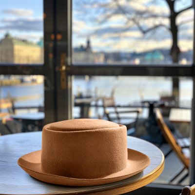 Chapeaux - Gårda Cairns Pork Pie (sable)