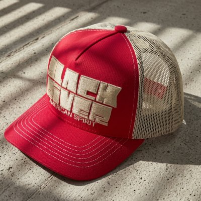 Casquette - Black River Bold Logo Trucker (rouge/crème)