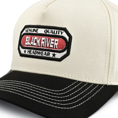 Casquette - Black River Richmond Cotton Snapback (blanc cassé/noir)