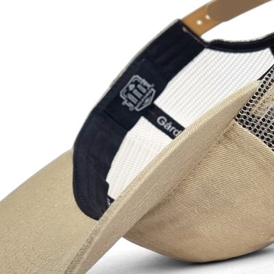 Casquettes - Gårda Finley Washed Trucker (beige)