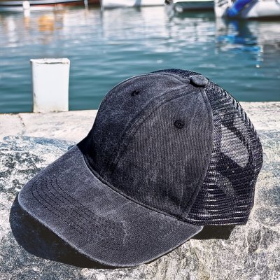 Casquettes - Gårda Finley Washed Trucker (noir)